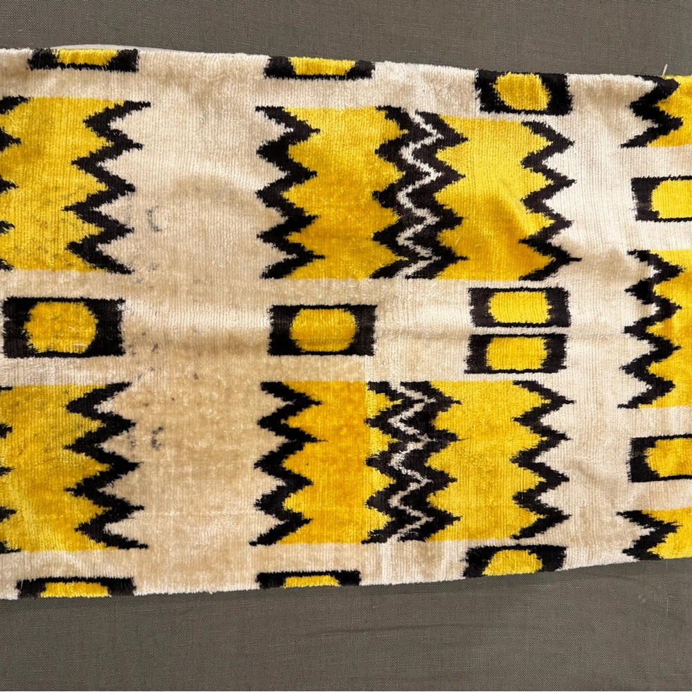 High End Designer Silk 15” x 24” Pillow Cover in Geometric Yellow/ Black/ Ivory - Picture 2 of 4